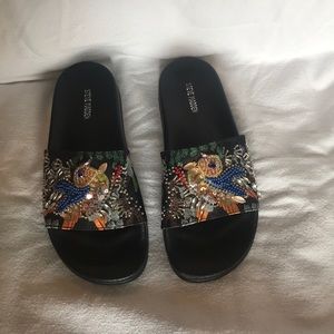 Steve Madden slides
